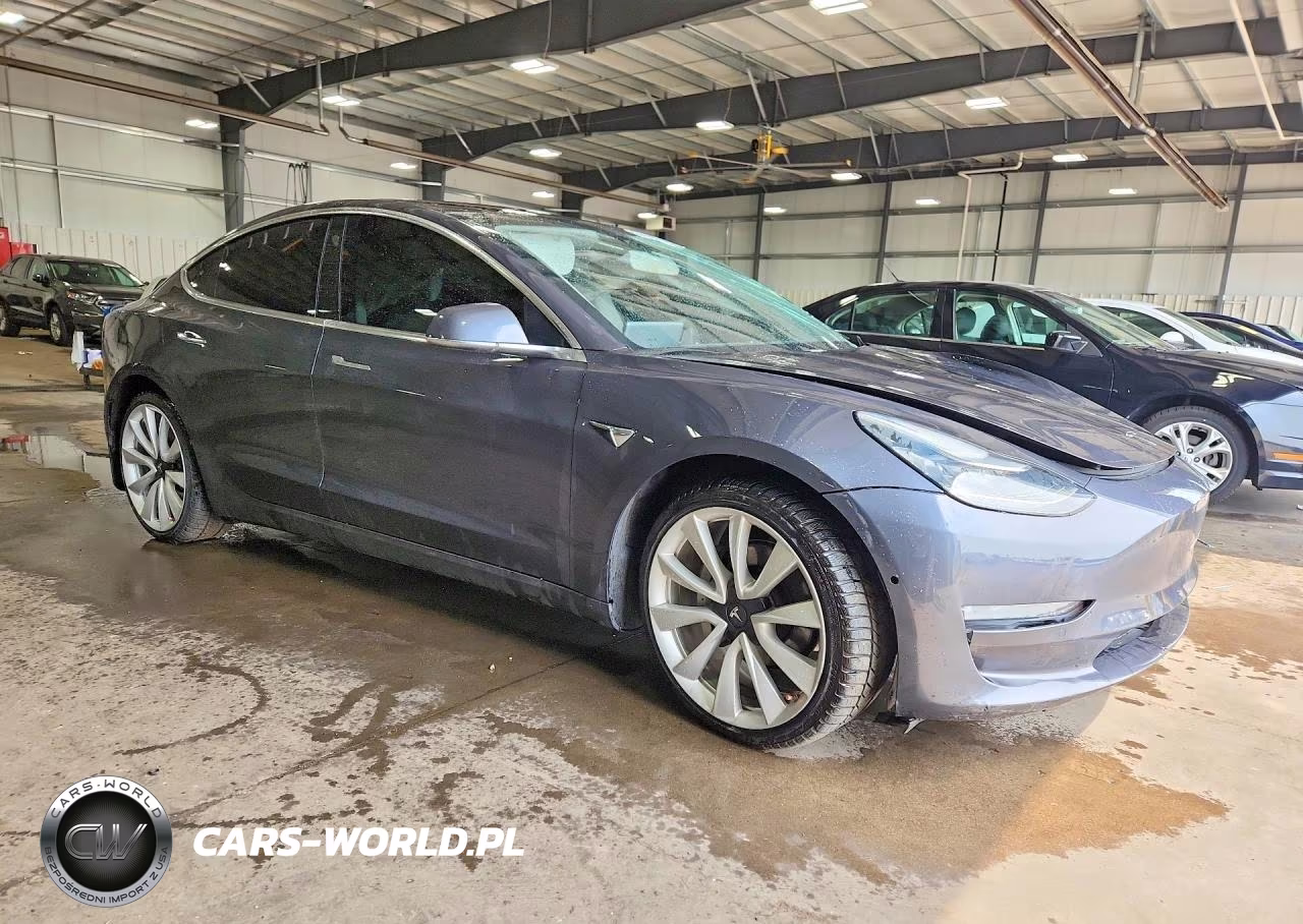 2018 Tesla Model 3 VIN:5YJ3E1EA5JF153286 - 4