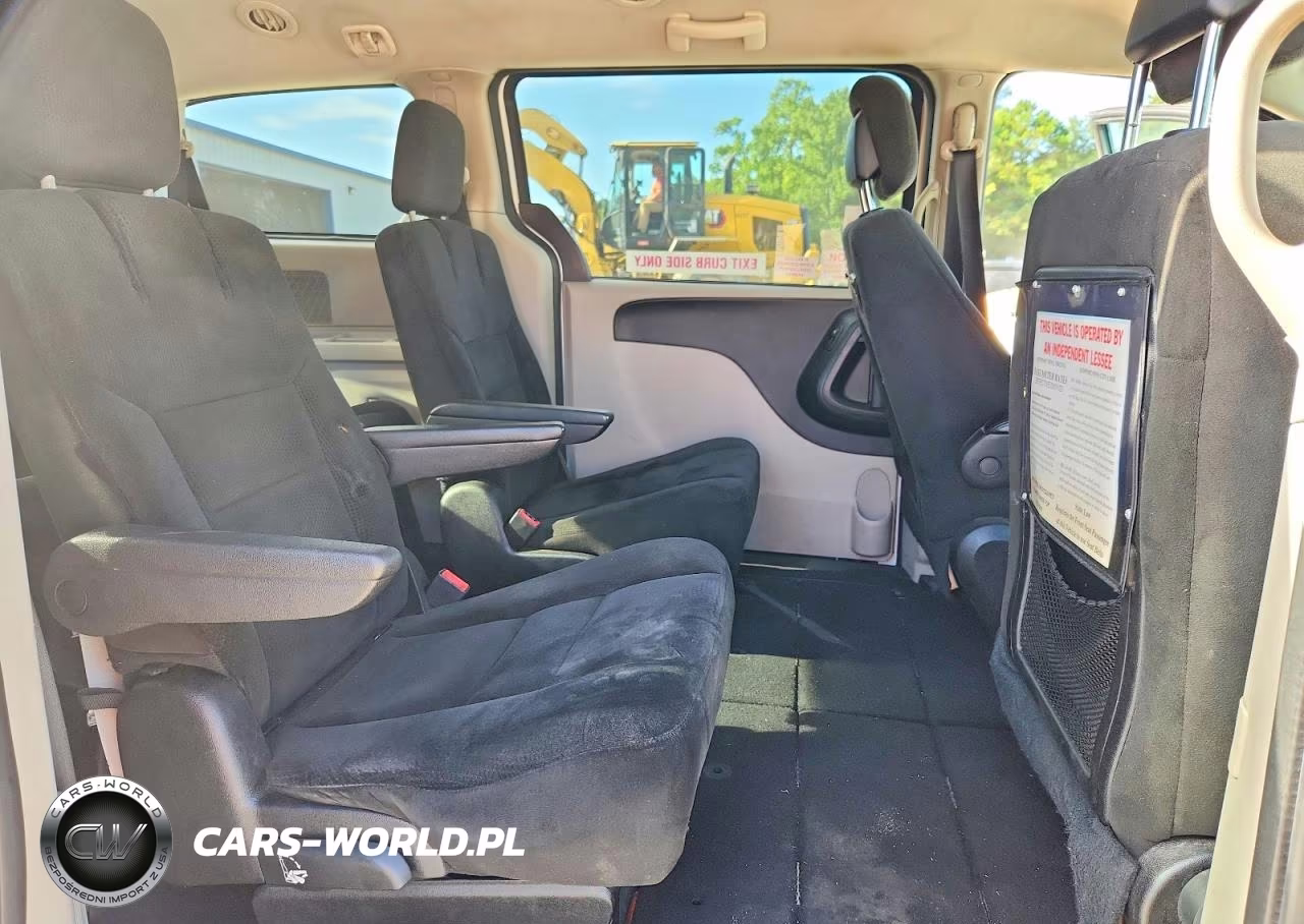 2016 Dodge Grand Caravan Sxt VIN:2C4RDGCG5GR242618 - 11