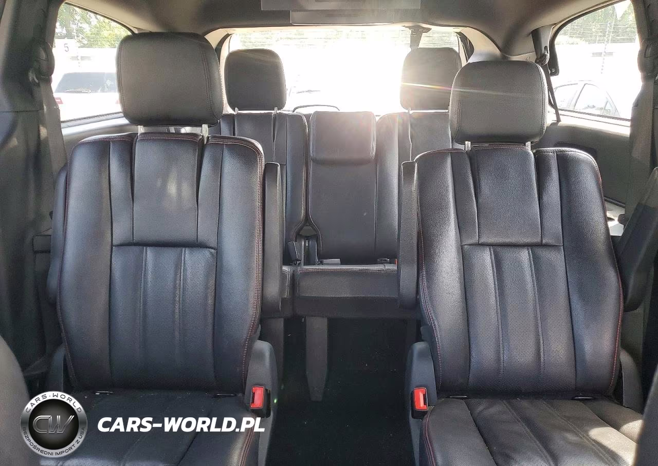 2019 Dodge Grand Caravan Gt VIN:2C4RDGEG4KR535982 - 10