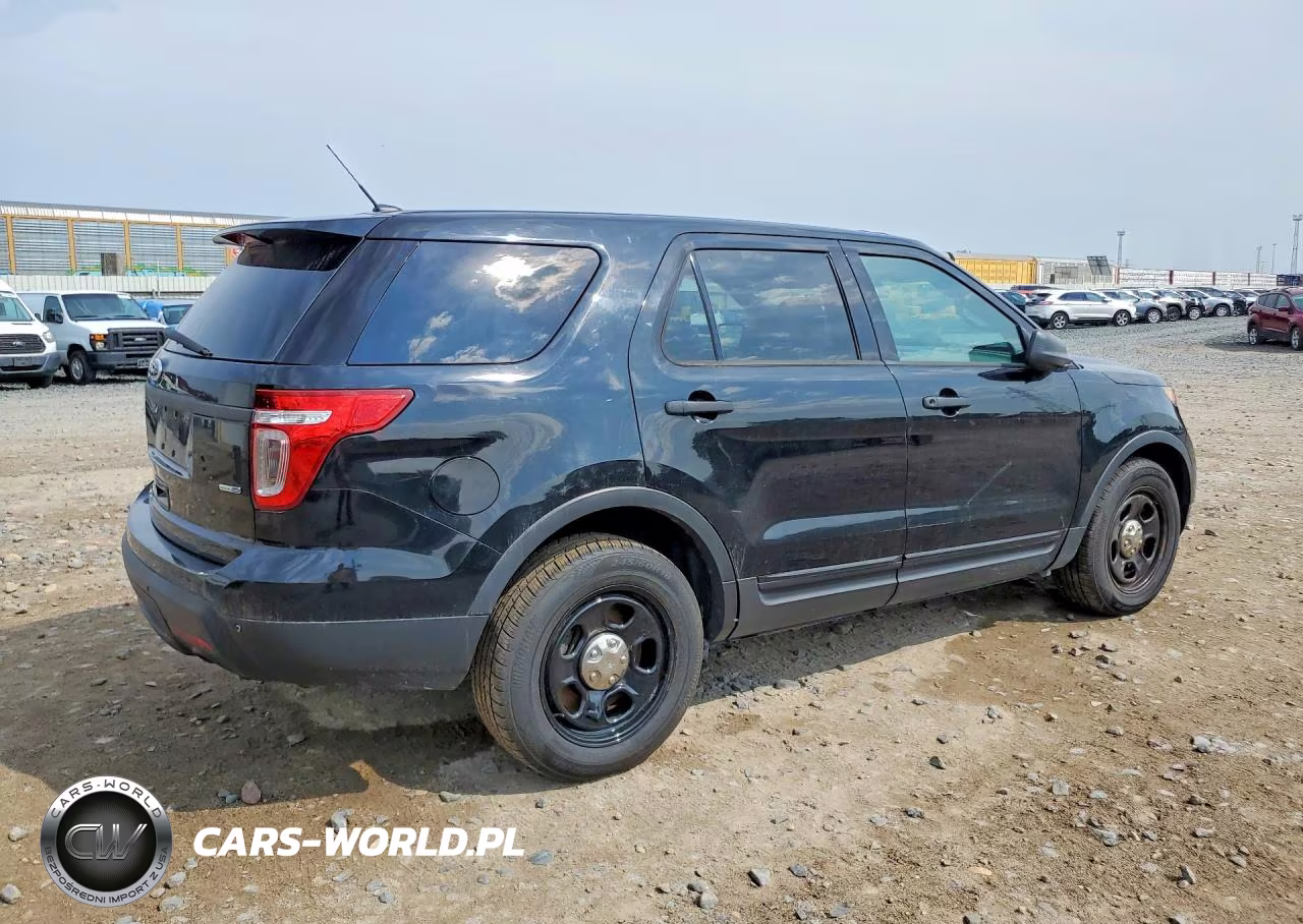 2013 Ford Explorer Police Interceptor VIN:1FM5K8AR6DGC25804 - 3