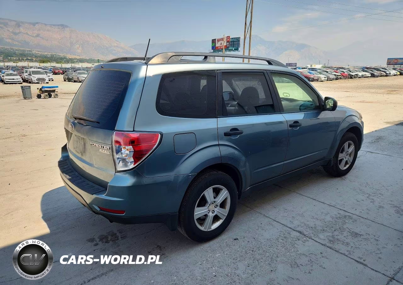 2011 Subaru Forester 2.5X VIN:JF2SHABC1BH706107 - 3