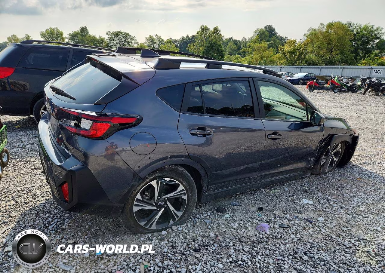 2024 Subaru Crosstrek Premium VIN:JF2GUADC3R8258199 - 3