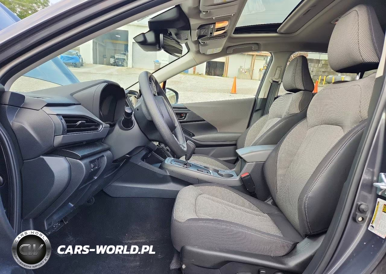 2024 Subaru Crosstrek Premium VIN:JF2GUADC3R8258199 - 7