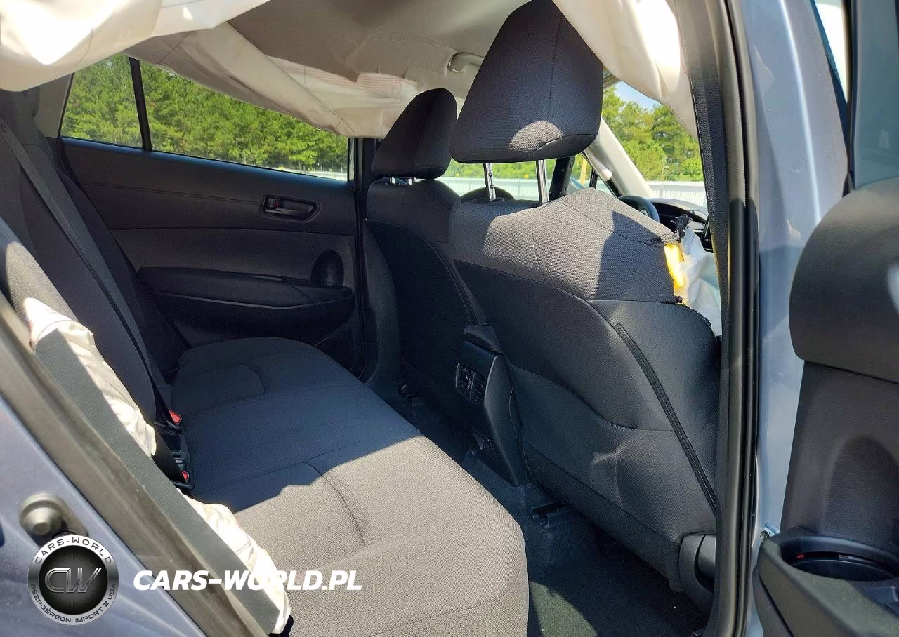 2025 Toyota Corolla Cross Le VIN:7MUCAAAG3SV138620 - 11