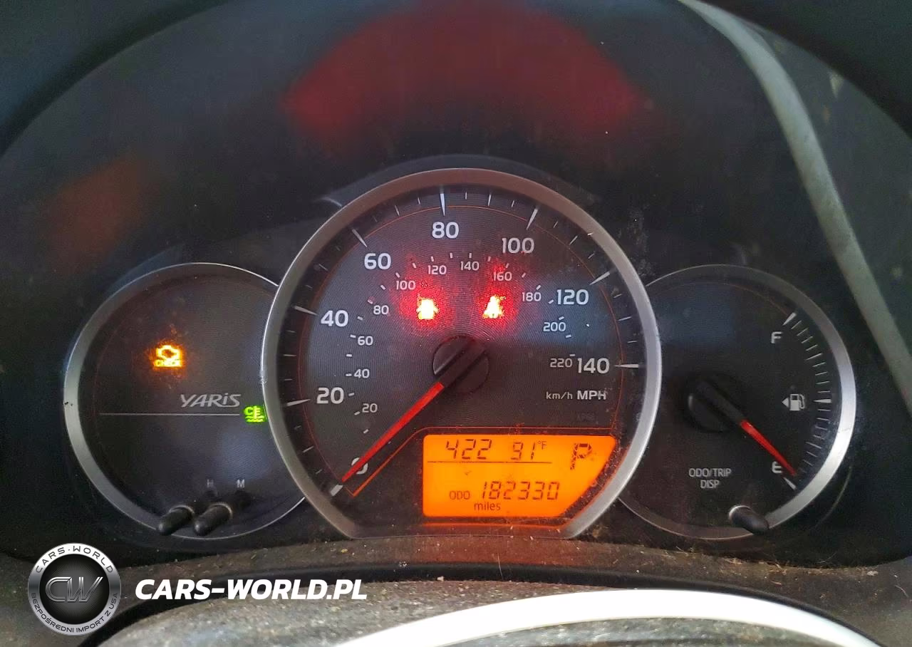 2013 Toyota Yaris 5-Door Le VIN:JTDKTUD3XDD543043 - 9