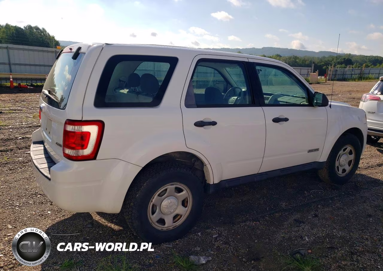 2008 Ford Escape Xls VIN:1FMCU92Z08KE74933 - 3