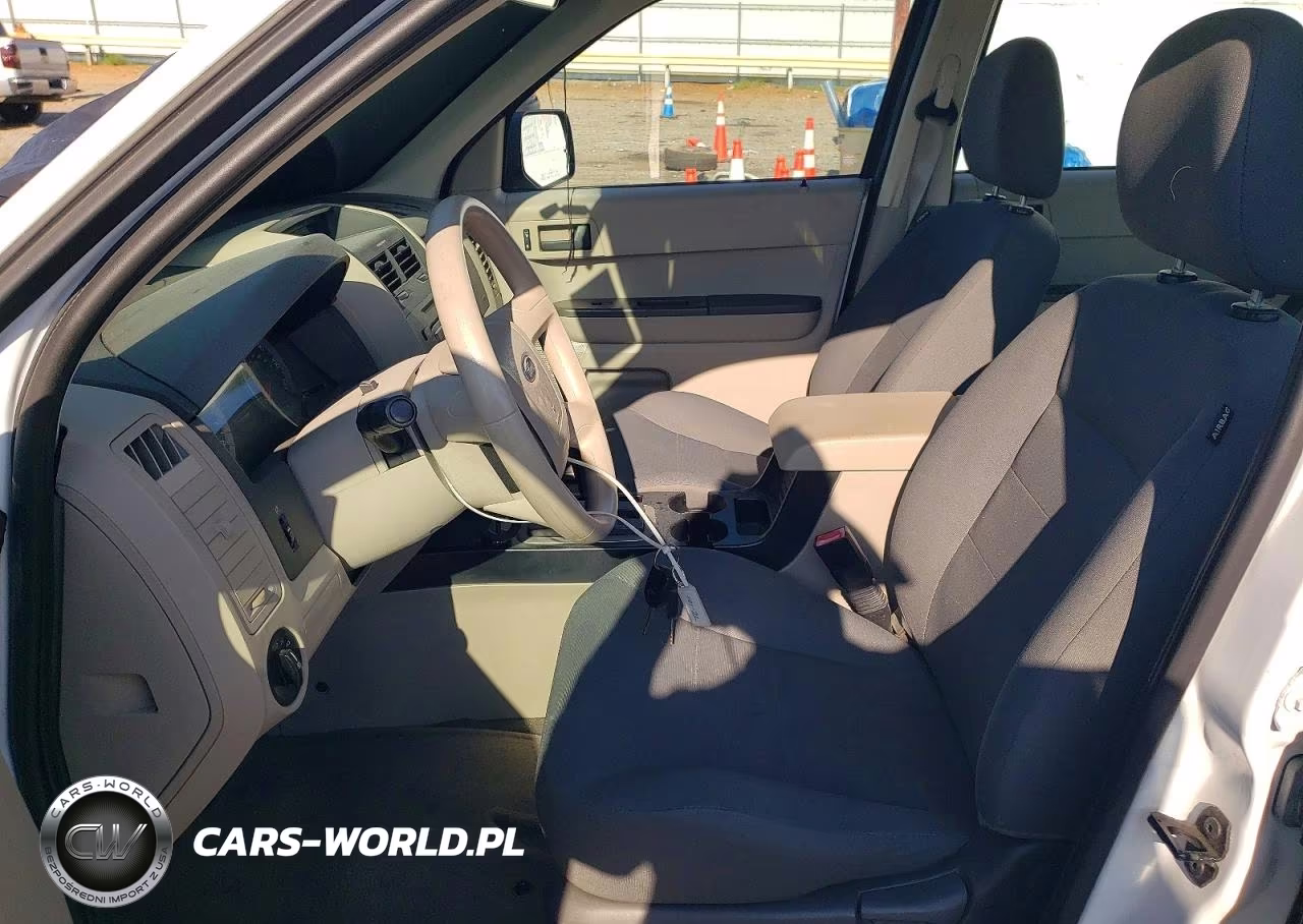 2008 Ford Escape Xls VIN:1FMCU92Z08KE74933 - 7
