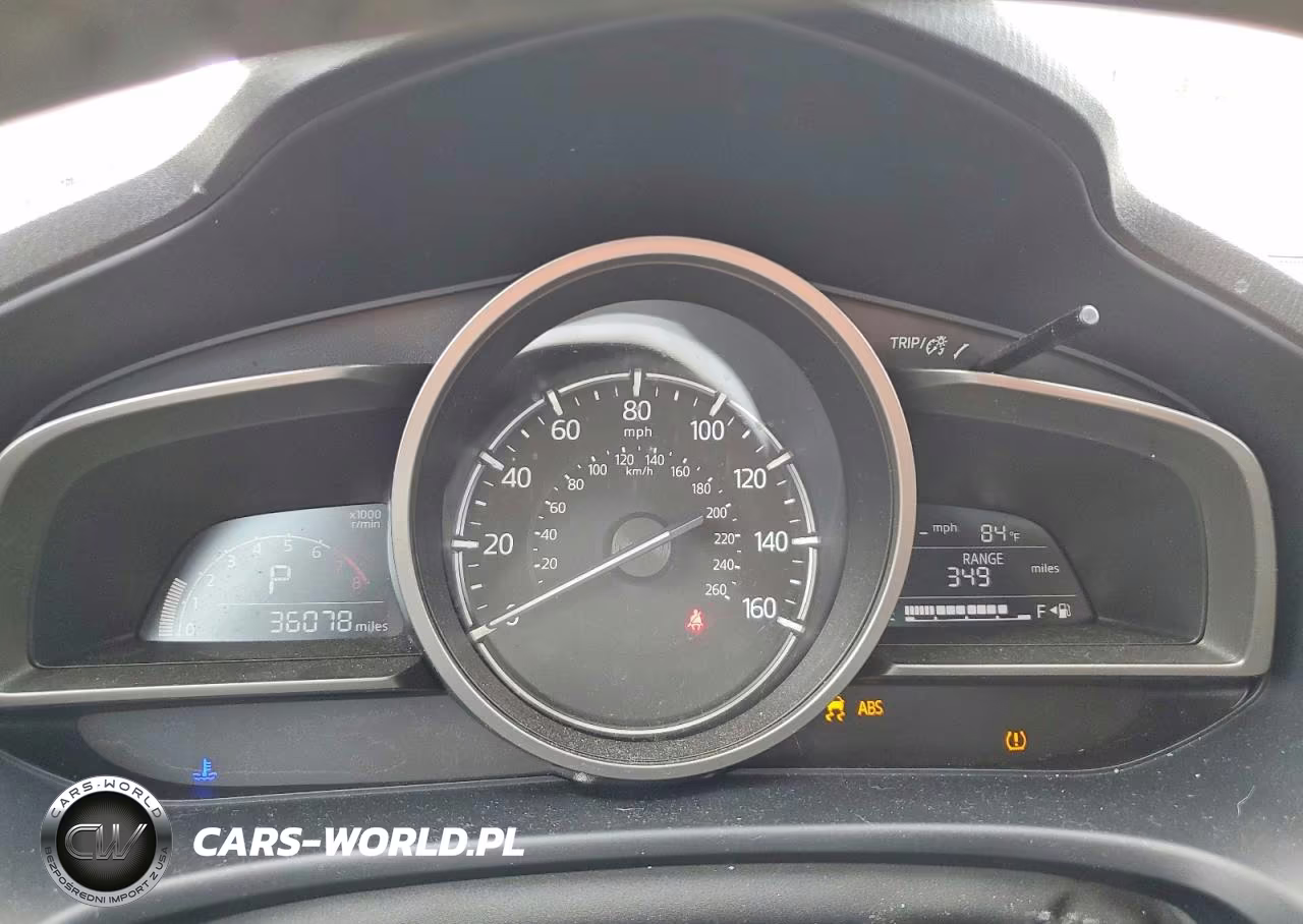 2017 Mazda 3 Touring VIN:JM1BN1L7XH1152219 - 9
