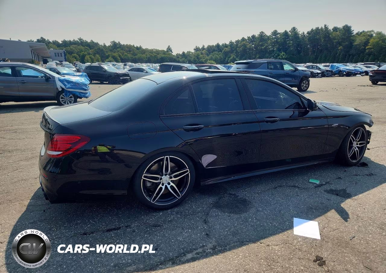 2020 Mercedes-Benz E Amg 53 4Matic VIN:WDDZF6BB7LA737577 - 3