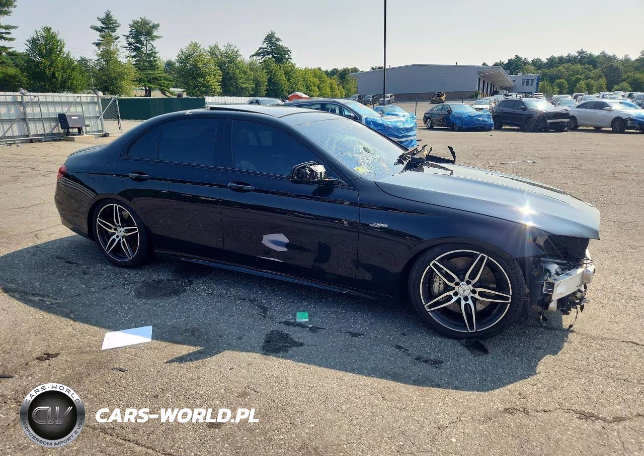 2020 Mercedes-Benz E Amg 53 4Matic VIN:WDDZF6BB7LA737577 - 4
