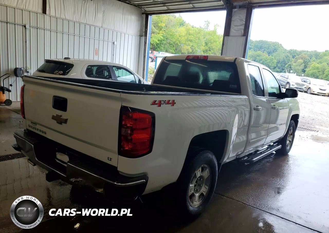 2018 Chevrolet Silverado K1500 Lt VIN:2GCVKREC2J1108004 - 3