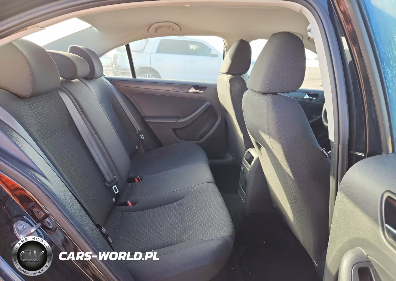 2016 Volkswagen Jetta S VIN:3VW267AJ7GM386363 - 10