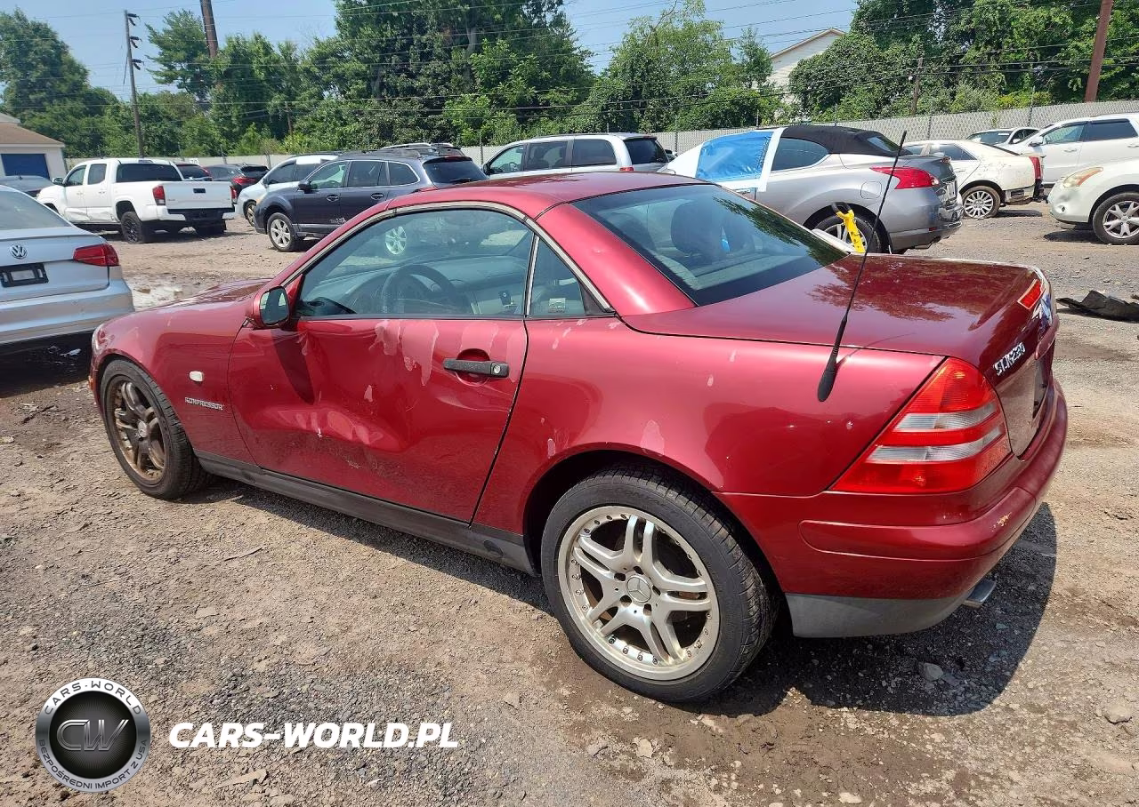 2000 Mercedes-Benz Slk 230 Kompressor VIN:WDBKK47F6YF159679 - 2
