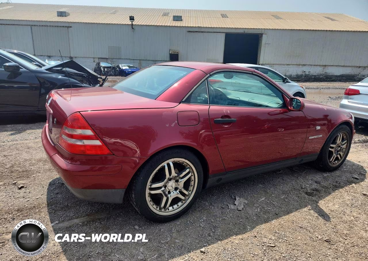 2000 Mercedes-Benz Slk 230 Kompressor VIN:WDBKK47F6YF159679 - 3