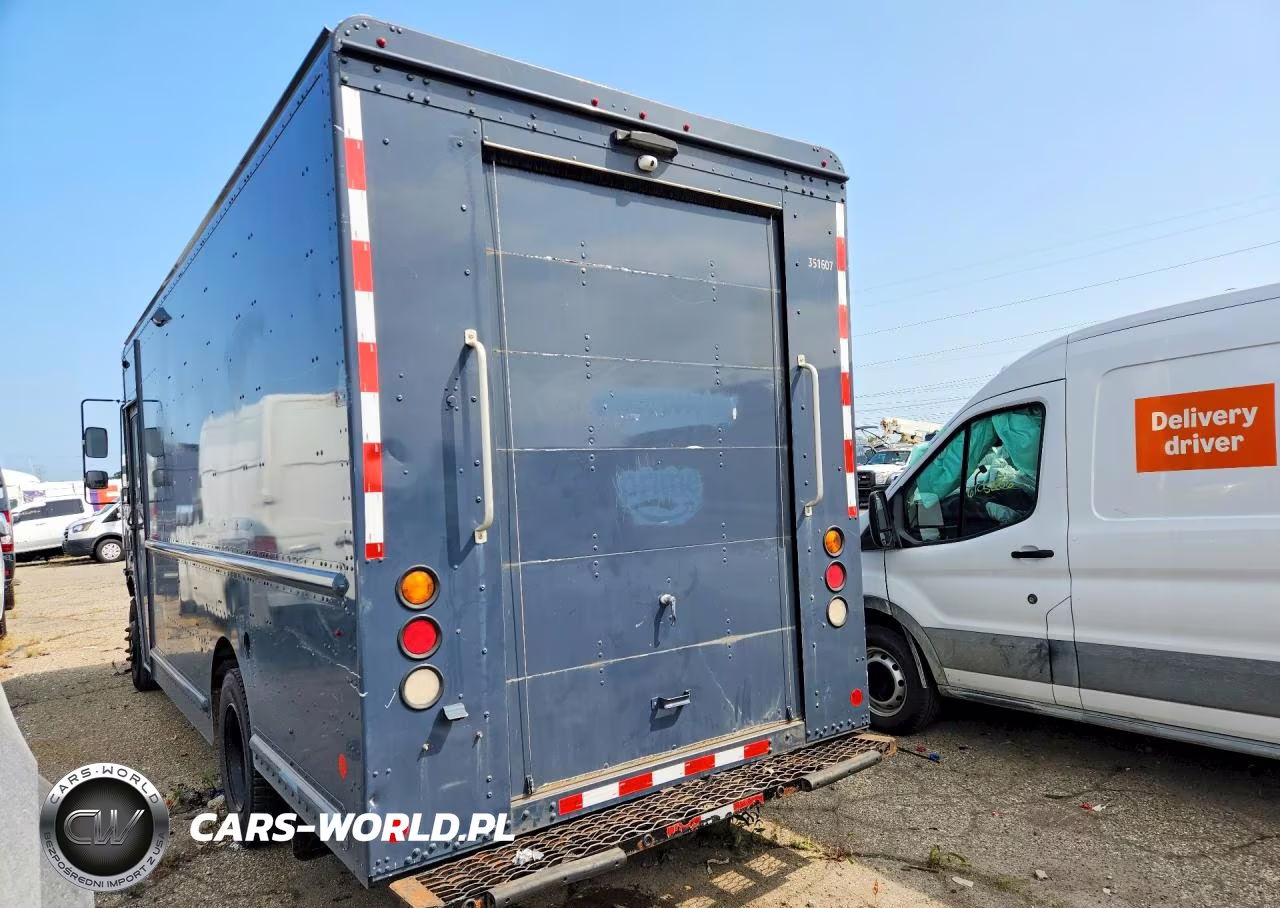 2020 Freightliner Mt45G Chassis Delivery Truck VIN:4UZAC2EA6LCLZ6393 - 2