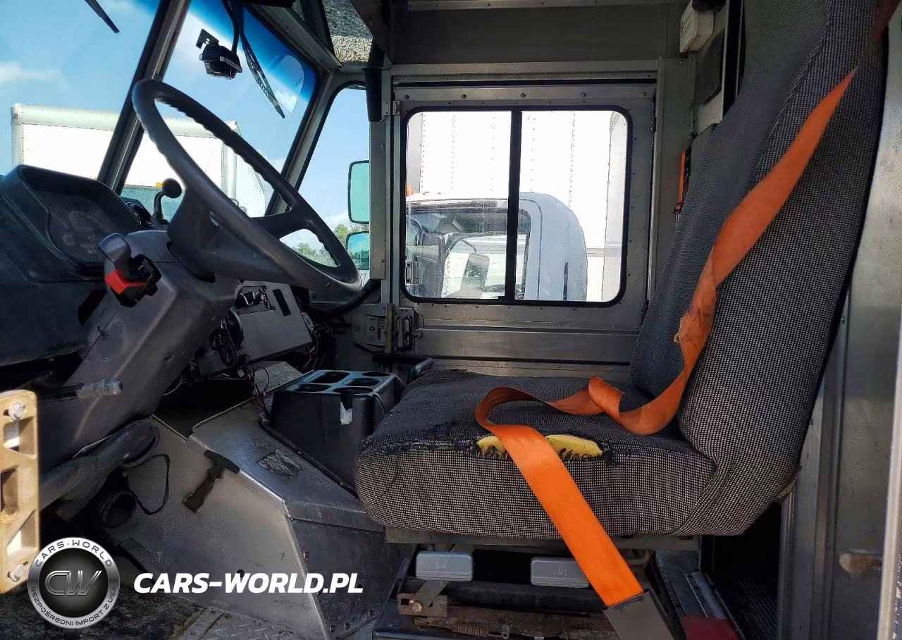 2020 Freightliner Mt45 Delivery Truck VIN:4UZAC2EA8LCMK0323 - 7