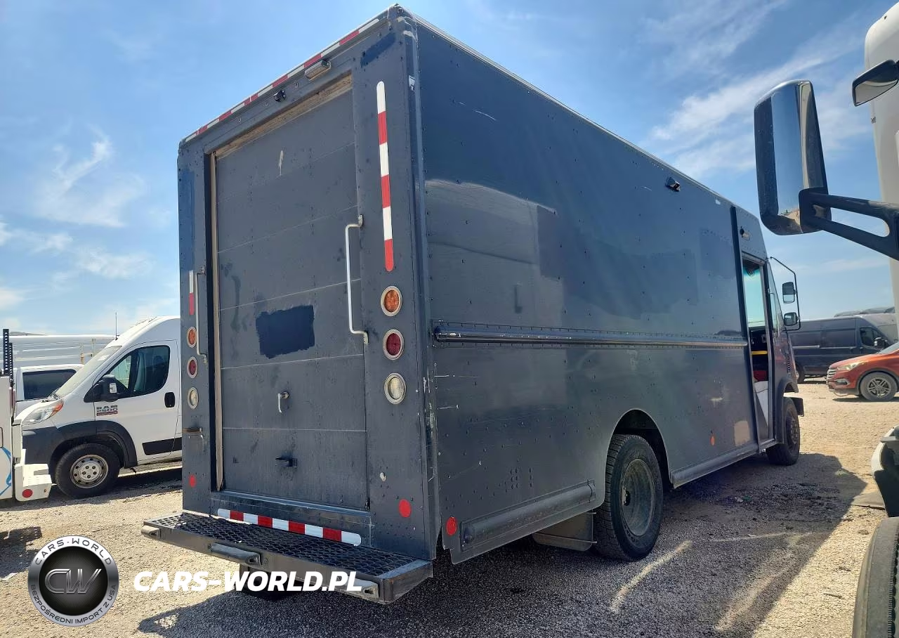 2021 Ford F59 Delivery Truck VIN:1F65F5KNXM0A01904 - 3