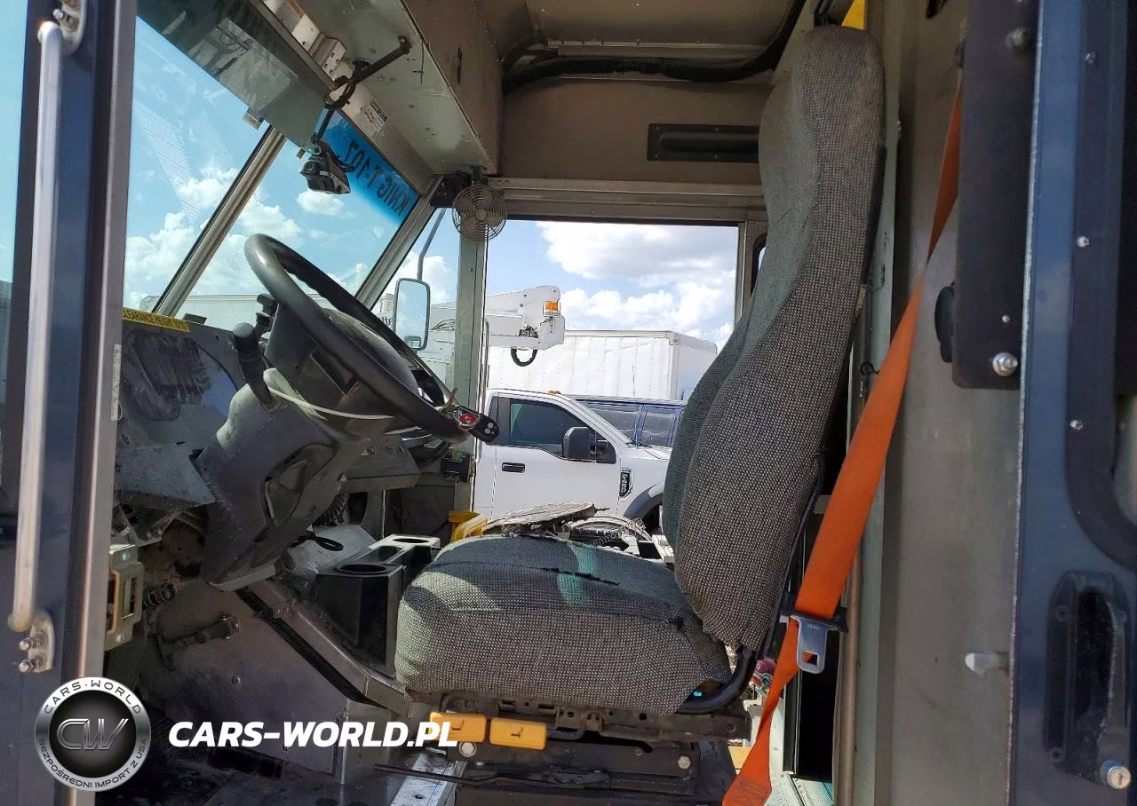 2021 Ford F59 Delivery Truck VIN:1F65F5KNXM0A01904 - 7