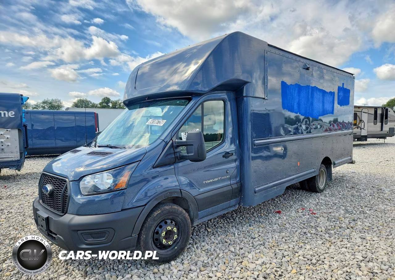 2021 Ford Transit Delivery Truck