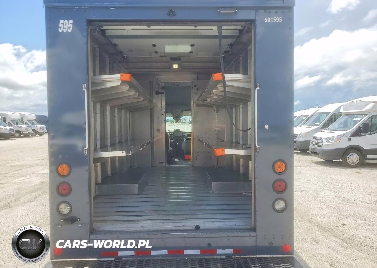 2021 Ford Transit Delivery Truck VIN:1FDDF6P88MKA82208 - 10