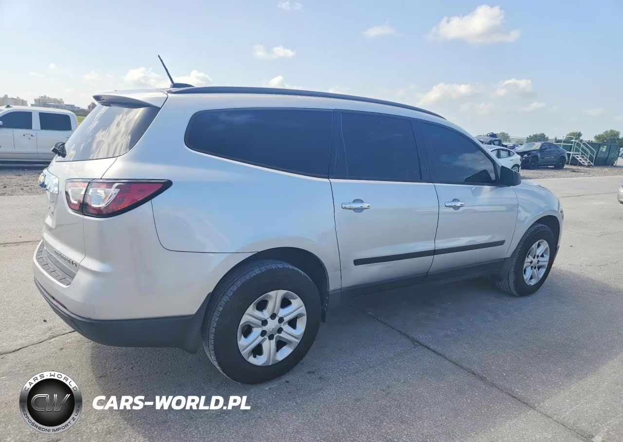 2016 Chevrolet Traverse Ls VIN:1GNKRFED9GJ232668 - 3