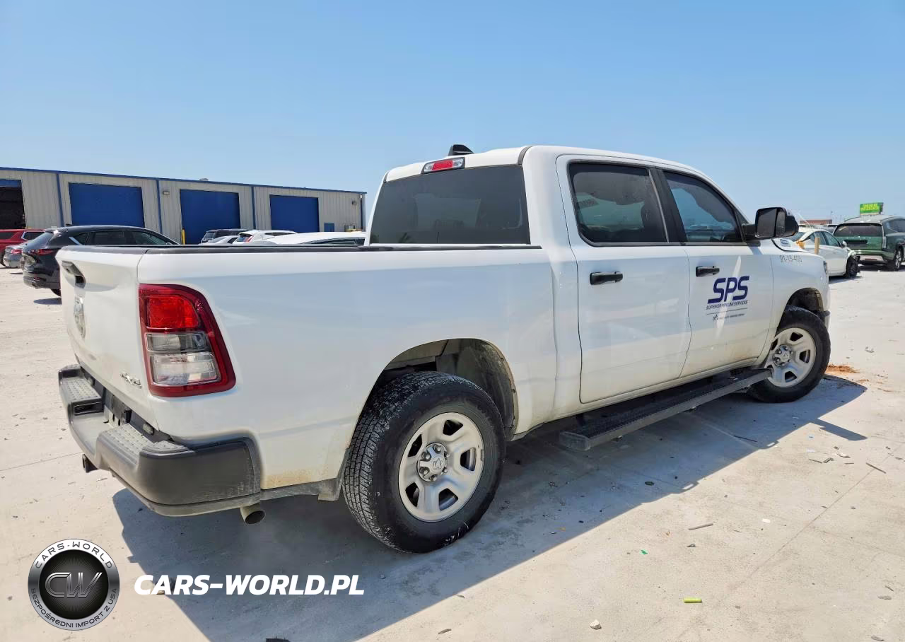 2024 Ram 1500 Tradesman VIN:1C6RRFGG9RN108322 - 3