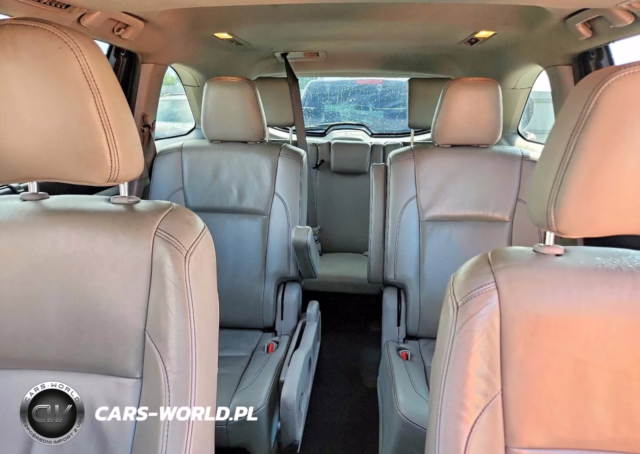 2019 Toyota Highlander Xle VIN:5TDJZRFH6KS947281 - 10