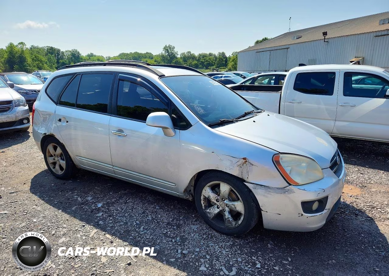2008 Kia Rondo Lx VIN:KNAFG526X87194038 - 4