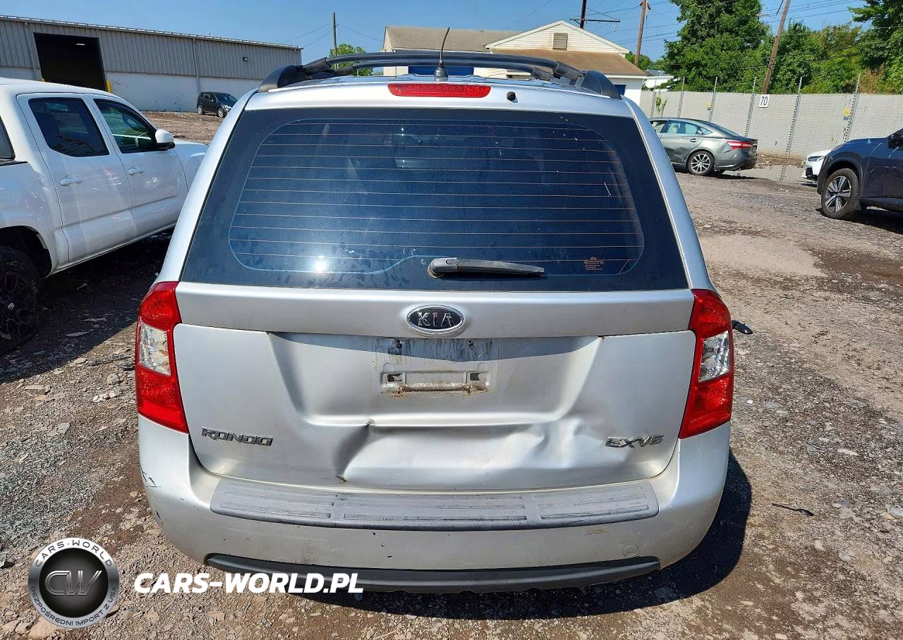 2008 Kia Rondo Lx VIN:KNAFG526X87194038 - 6