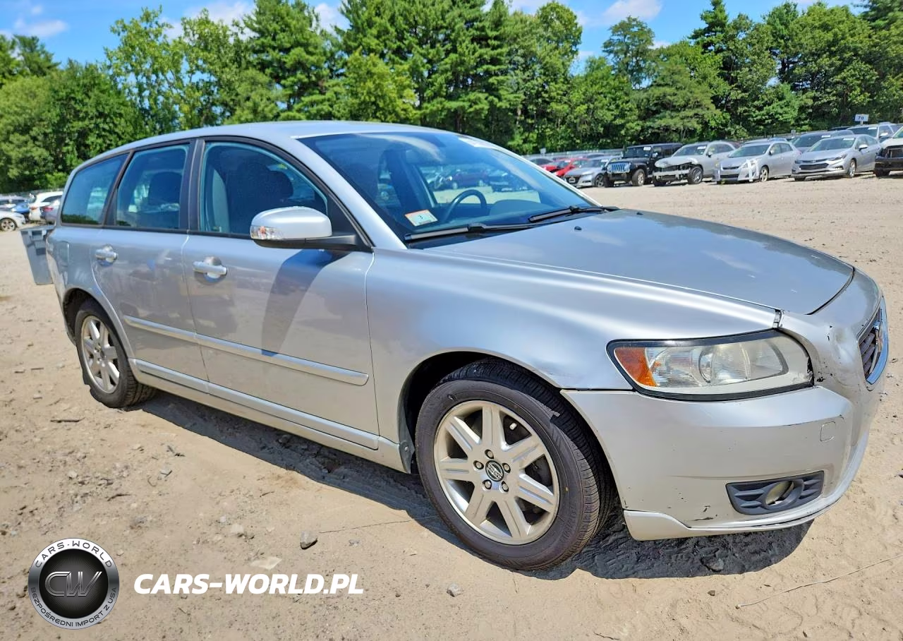2010 Volvo V50 2.4I VIN:YV1382MW8A2526845 - 4