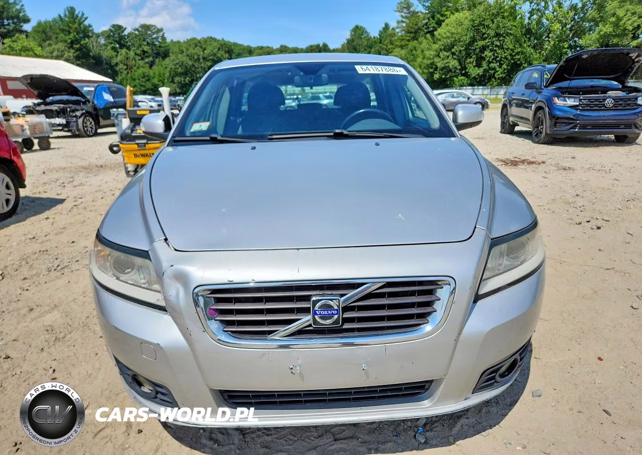 2010 Volvo V50 2.4I VIN:YV1382MW8A2526845 - 5