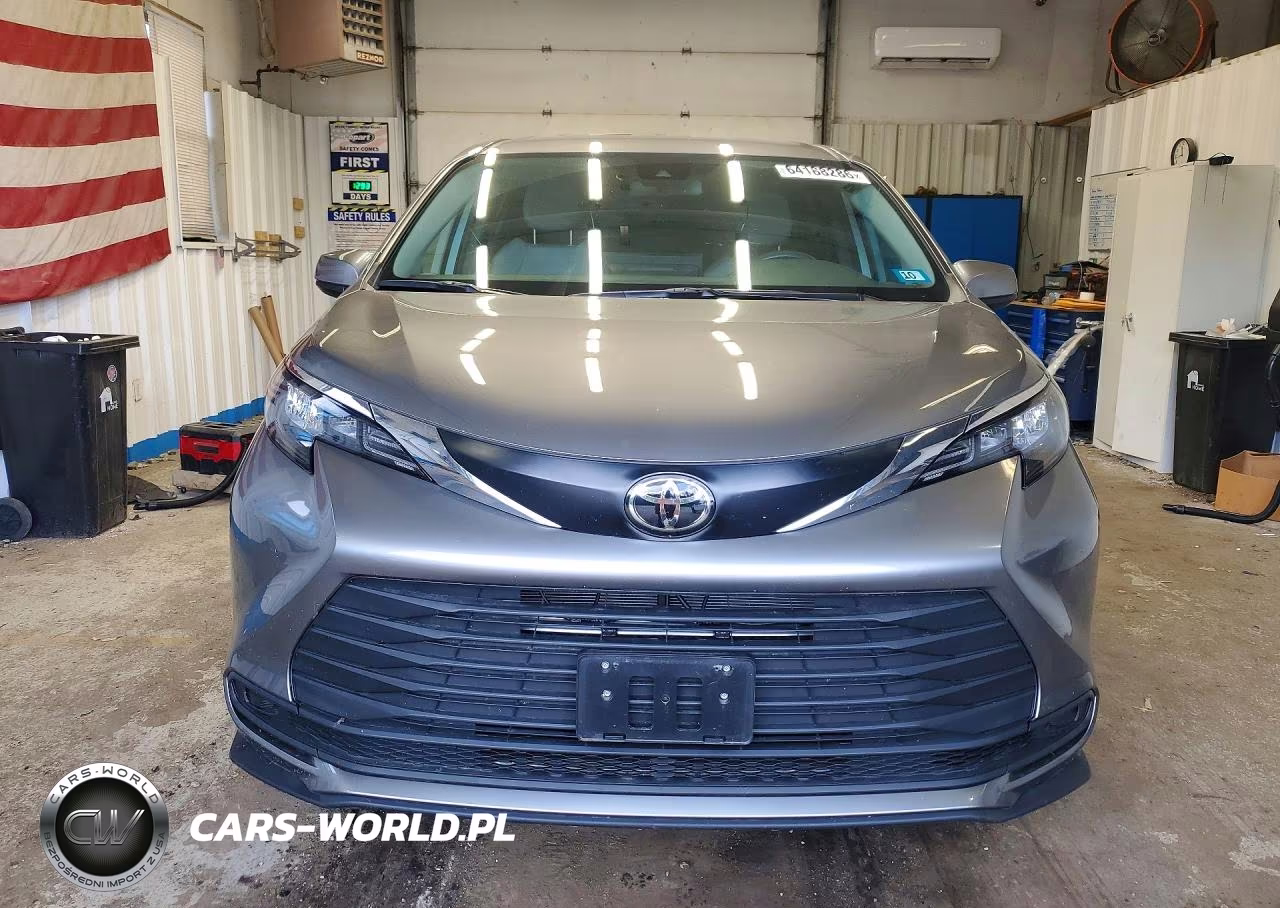 2026 Toyota Sienna Le VIN:5TDKSKFC6TS240493 - 5