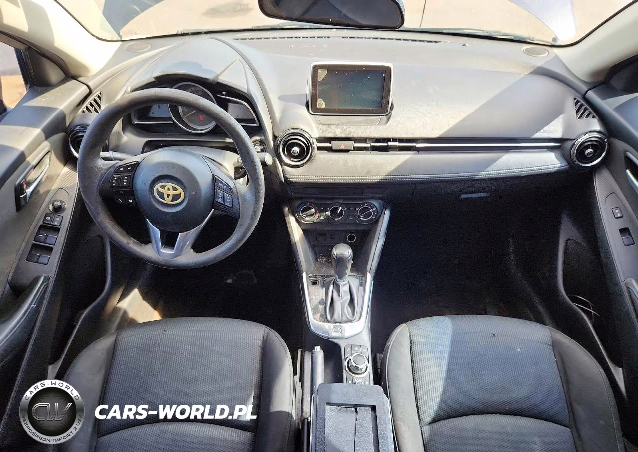 2017 Toyota Yaris Ia Base VIN:3MYDLBYV9HY147201 - 8