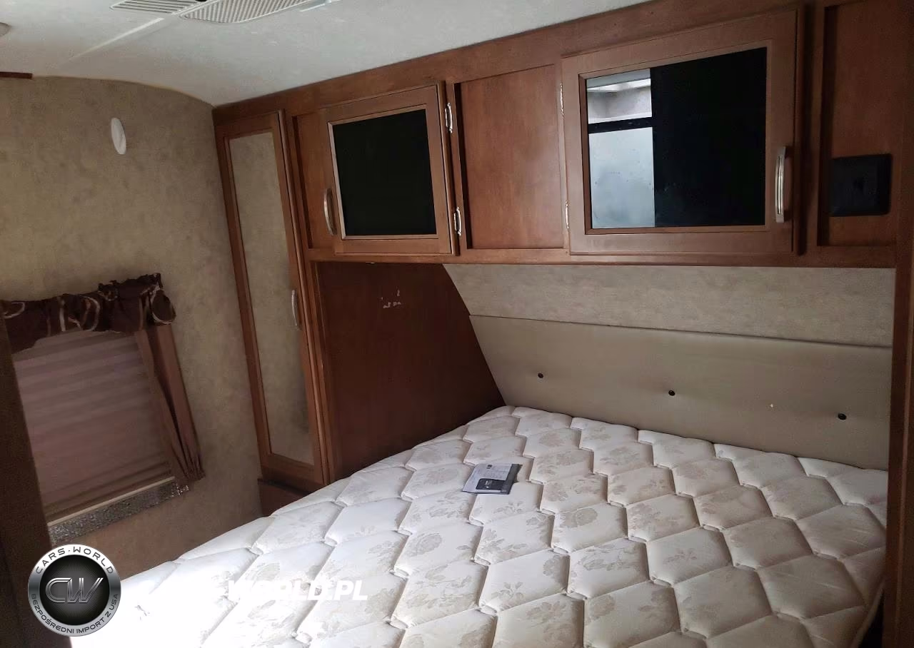 2017 Forest River Wildcat Camper VIN:5ZT2WCZB8HB400349 - 5