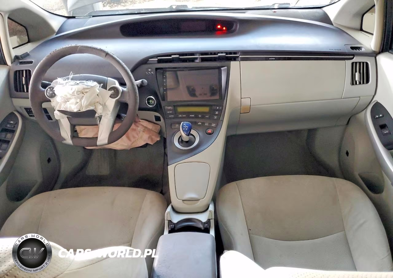 2011 Toyota Prius Three VIN:JTDKN3DU8B0268919 - 8