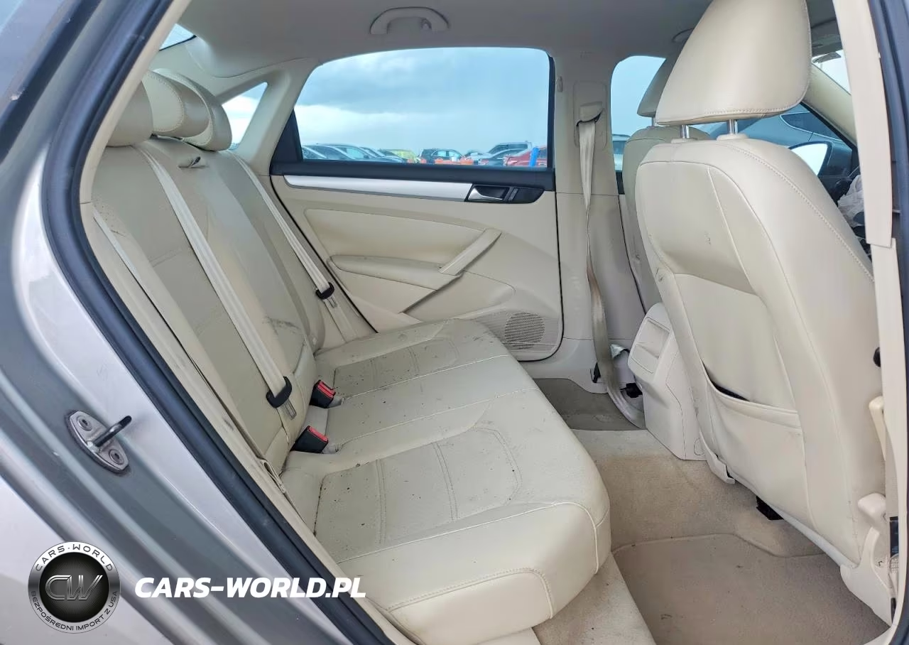 2012 Volkswagen Passat Se VIN:1VWBH7A30CC110078 - 10