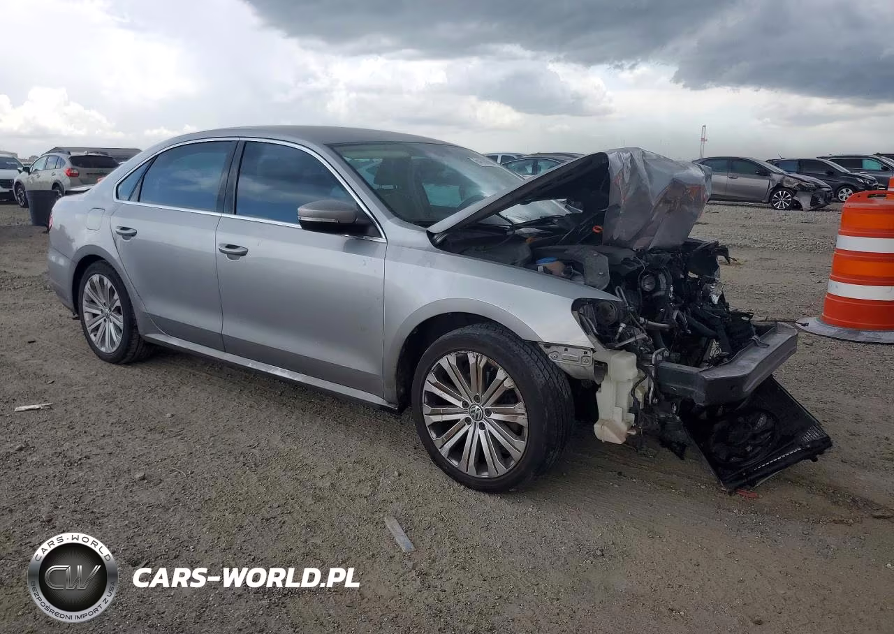 2012 Volkswagen Passat Se VIN:1VWBH7A30CC110078 - 4