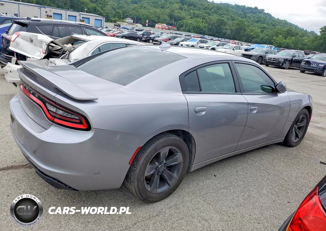 2016 Dodge Charger Sxt VIN:2C3CDXHGXGH354632 - 3