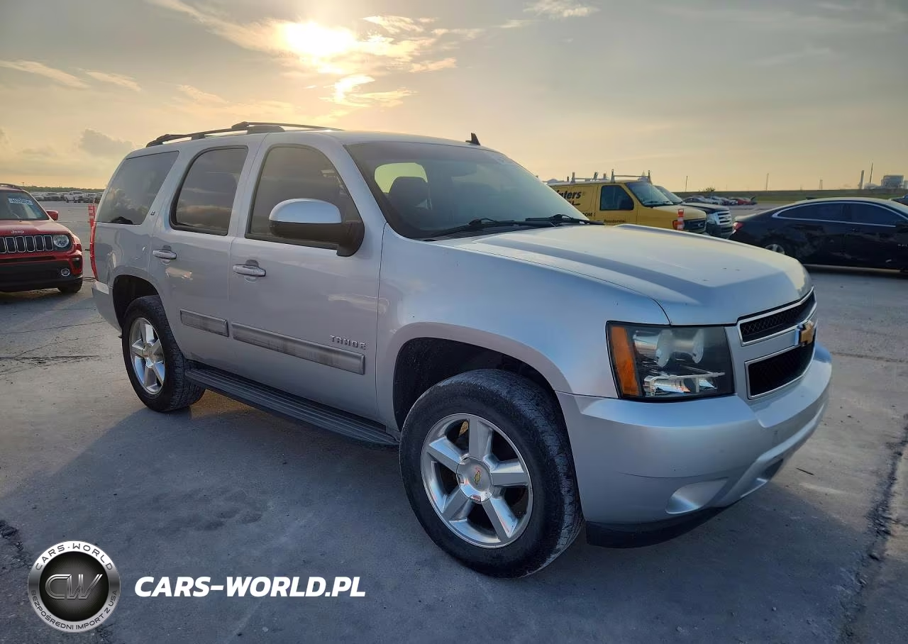 2014 Chevrolet Tahoe C1500 Lt VIN:1GNSCBE07ER180401 - 4