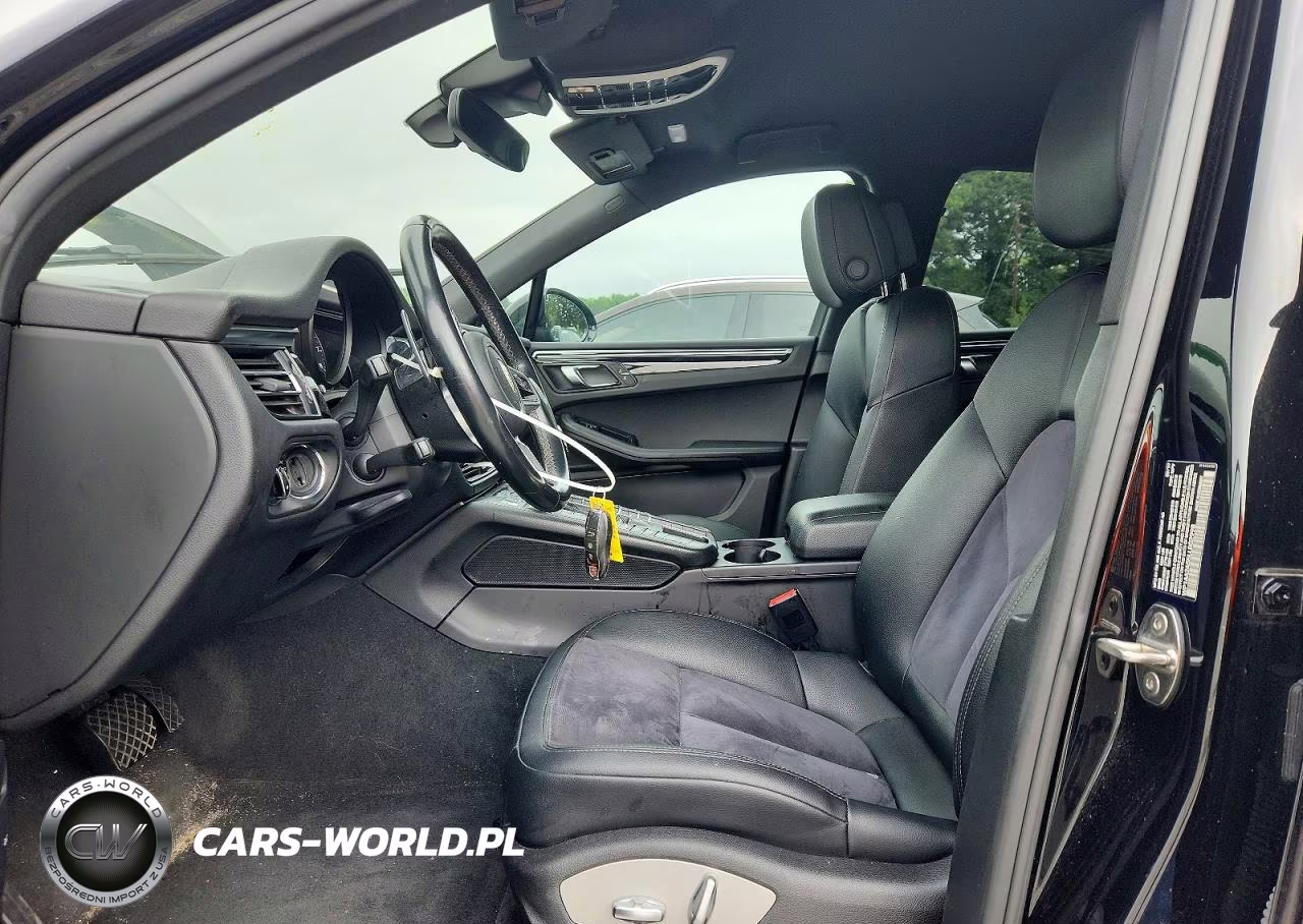 2020 Porsche Macan VIN:WP1AA2A55LLB02998 - 7