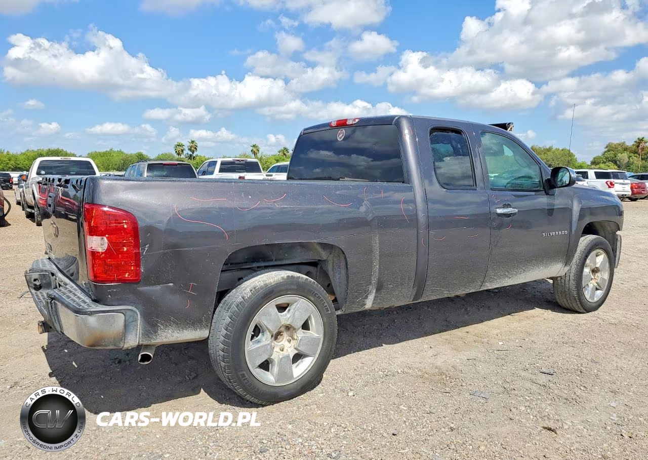 2011 Chevrolet Silverado C1500 Lt VIN:1GCRCSE00BZ312580 - 3