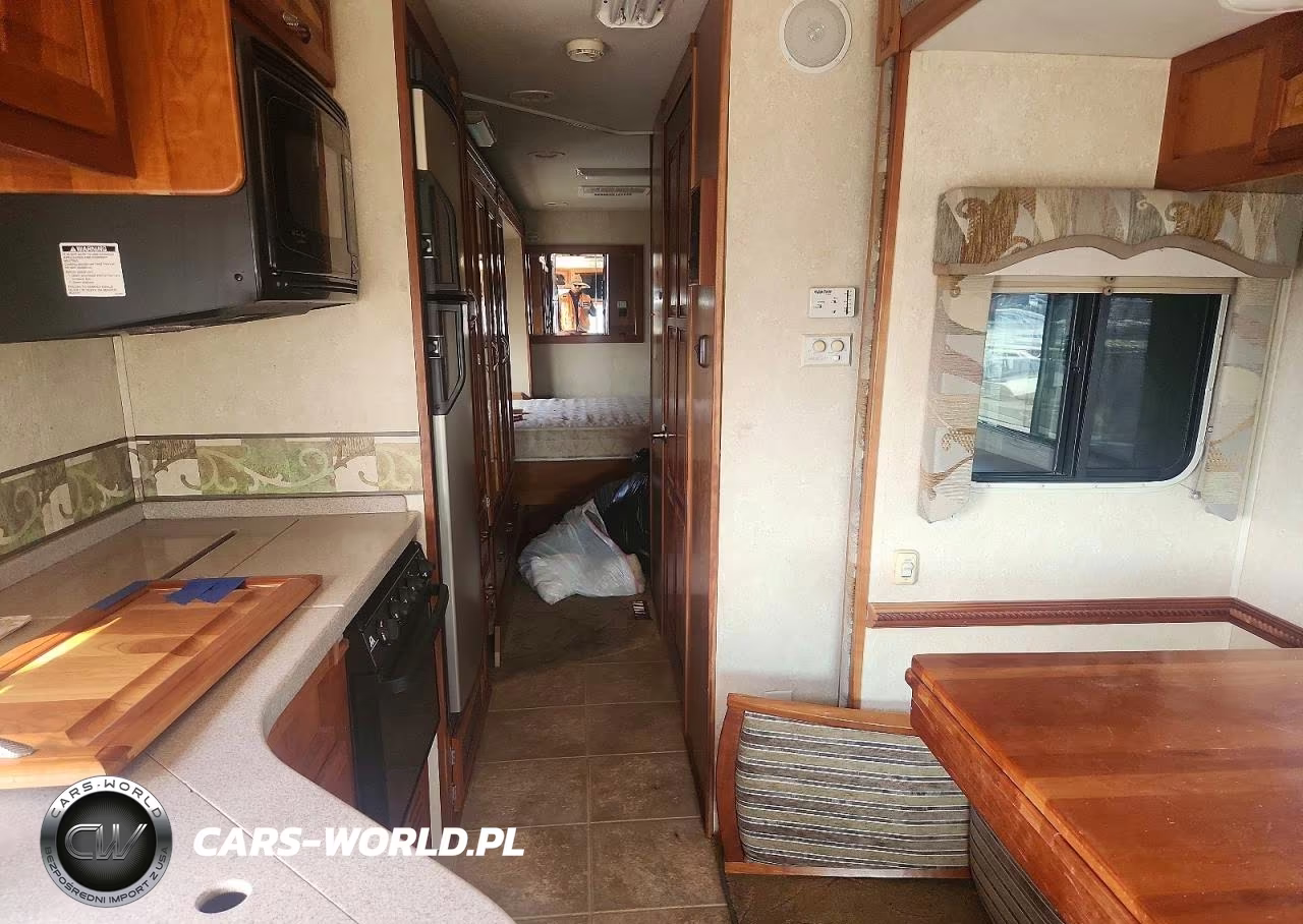 2004 Georgieboy Cruise Master Le Rv VIN:5B4MP67G943390593 - 6
