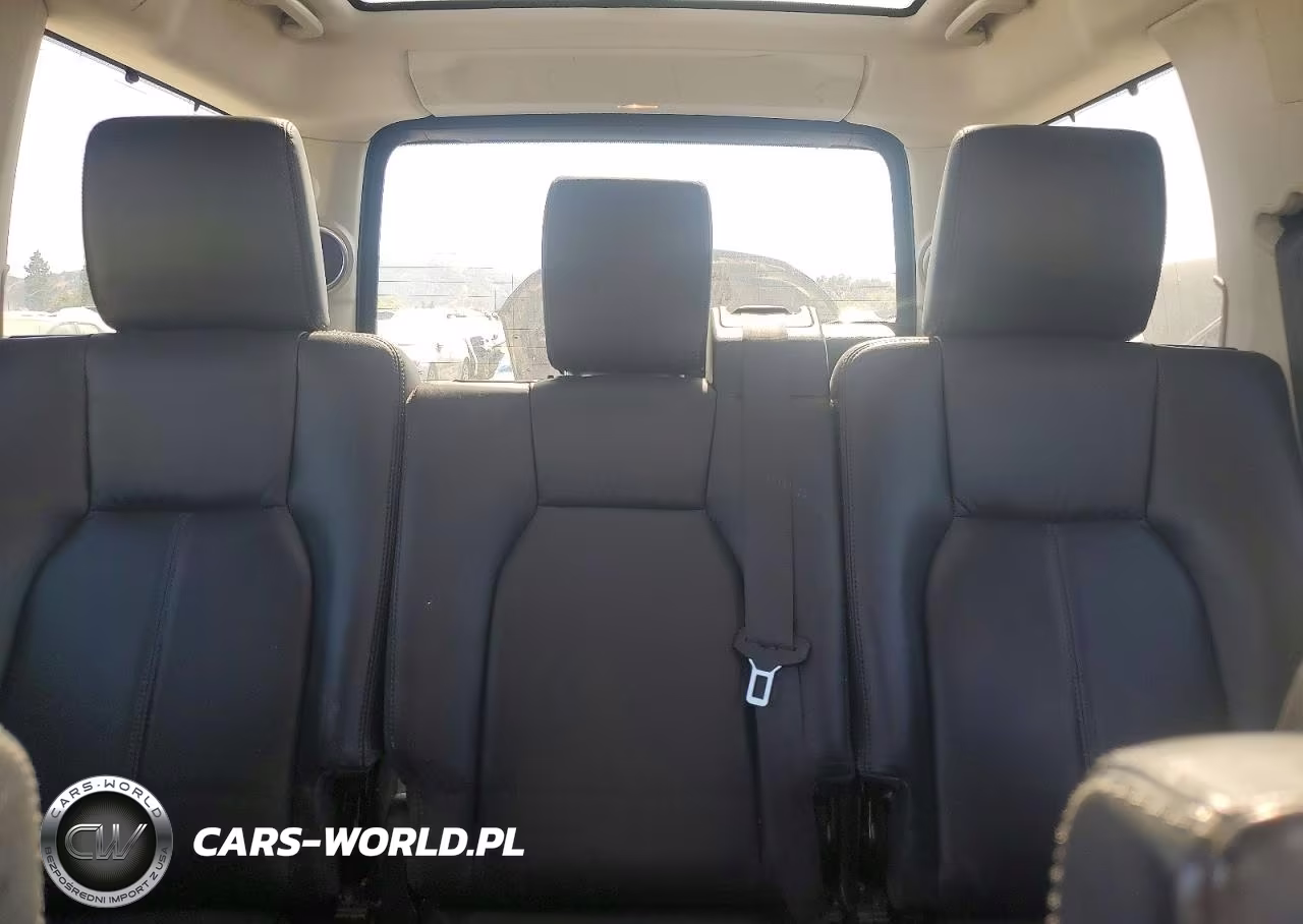 2011 Land Rover Lr4 VIN:SALAK2D44BA552050 - 10