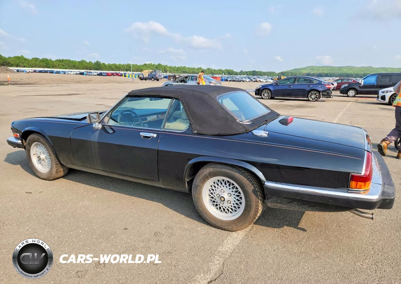 1989 Jagu Xj-Series VIN:SAJNV4845KC152168 - 2