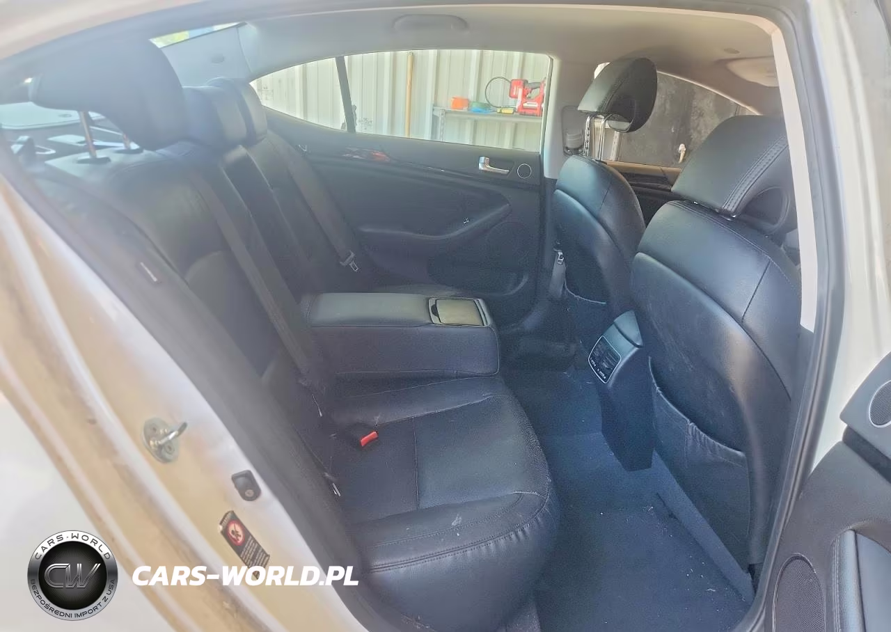 2014 Kia Cadenza Premium VIN:KNALN4D73E5164105 - 10
