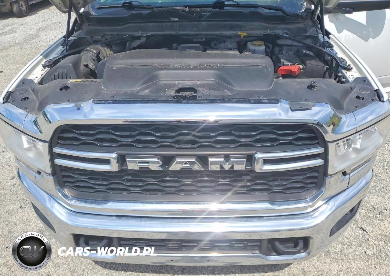 2022 Ram 3500 VIN:3C7WRTCLXNG279891 - 11