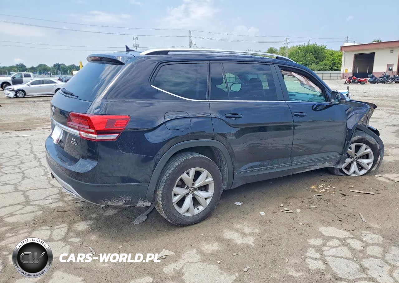 2018 Volkswagen Atlas Se VIN:1V2LR2CA1JC568789 - 3