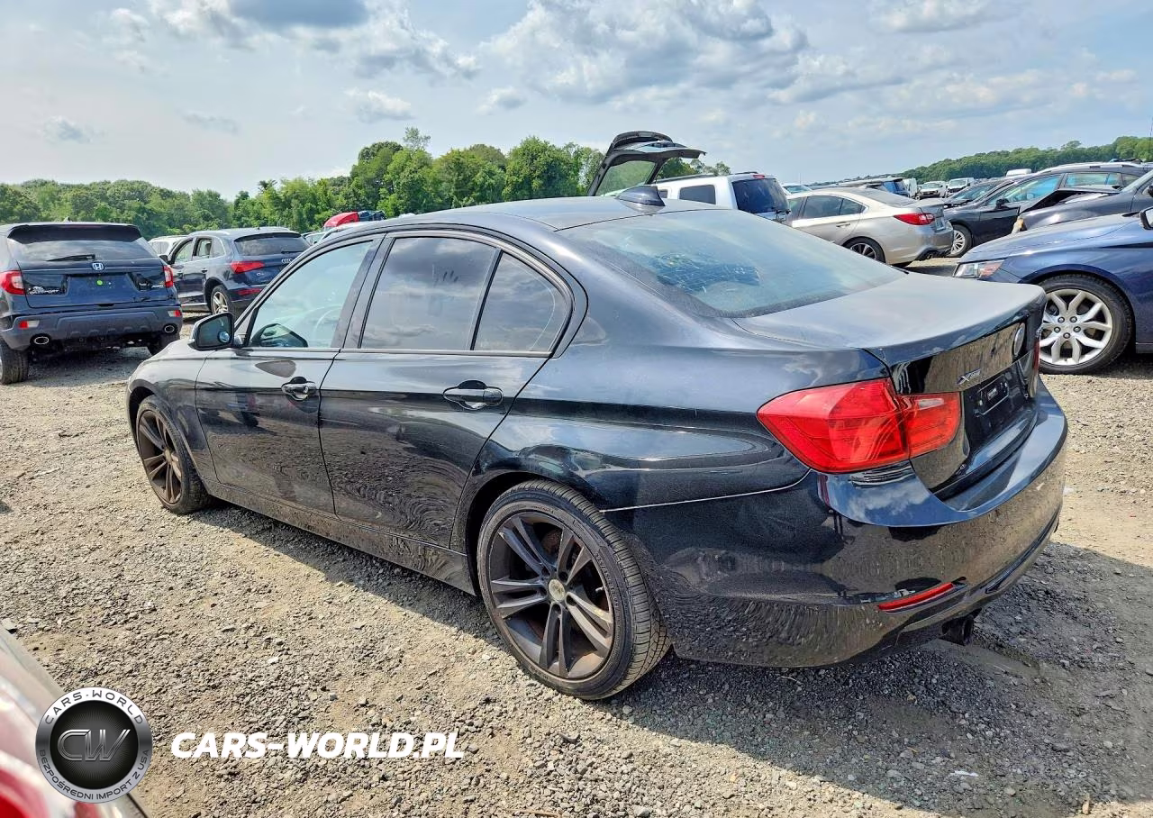 2013 BMW 335 Xi VIN:WBA3B9C5XDF585043 - 2