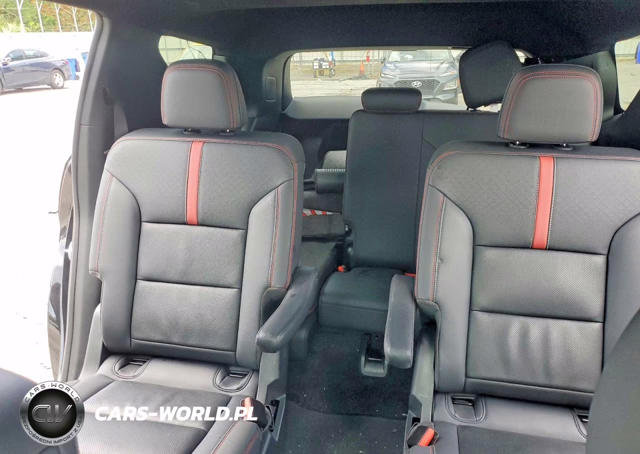 2024 Chevrolet Traverse Rs VIN:1GNEVLKS1RJ142122 - 10