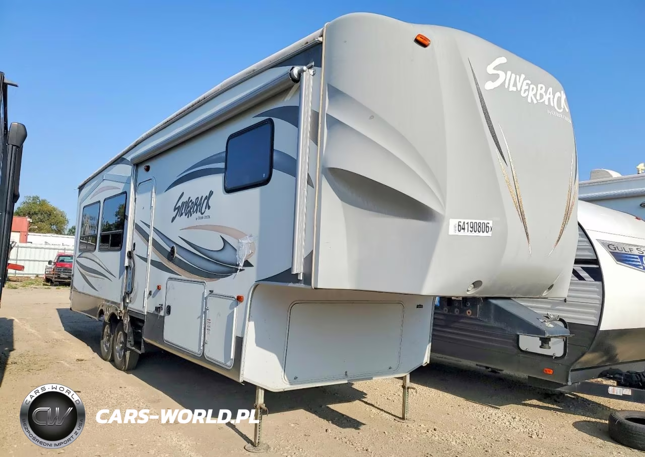 2013 Cedar Creek Silverback Camper
